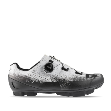 tretry GAERNE MTB Lampo white black EUR 40