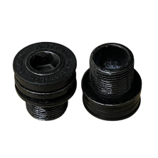 šroub středové osy ISIS M15x1 Fe imbus černý