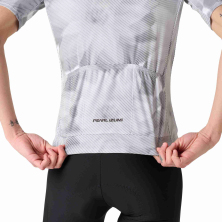 dres P.I.W`S Attack white botanica XL