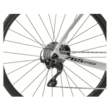 LOOK 765 Optimum 2 105 Metallic Silver/True Blood / Shimano WH-RS171